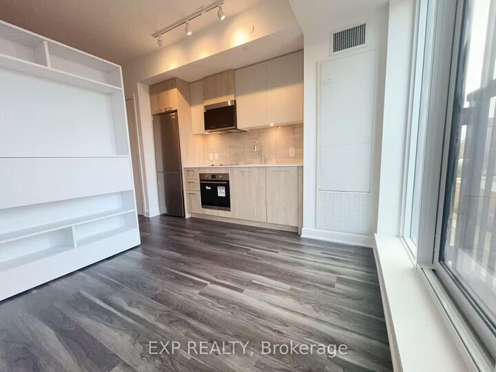 Property Photo:  30 Dreamers Way 546  ON M5A 0Y7 