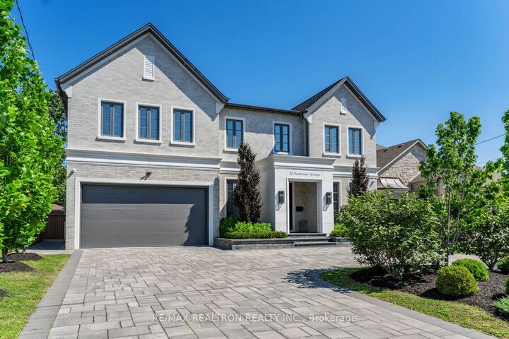 Property Photo:  20 Sunbeam Avenue  ON M3H 1W7 