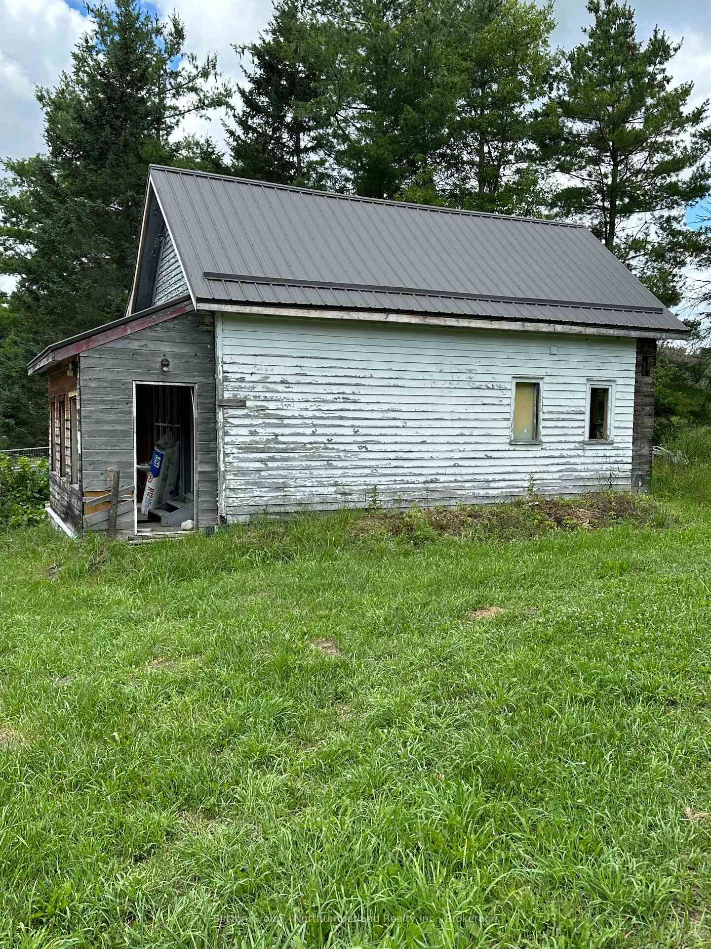 Property Photo:  13522 County Rd 24 Road  ON K0K 2X0 