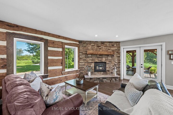 Property Photo:  6548 Carp Road  ON K0A 2H0 