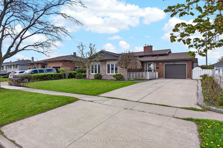 66 Watt Avenue — photo 1