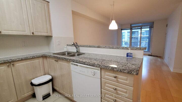 Property Photo: 2119 Lake Shore Boulevard W 316 ON M8V 4E8