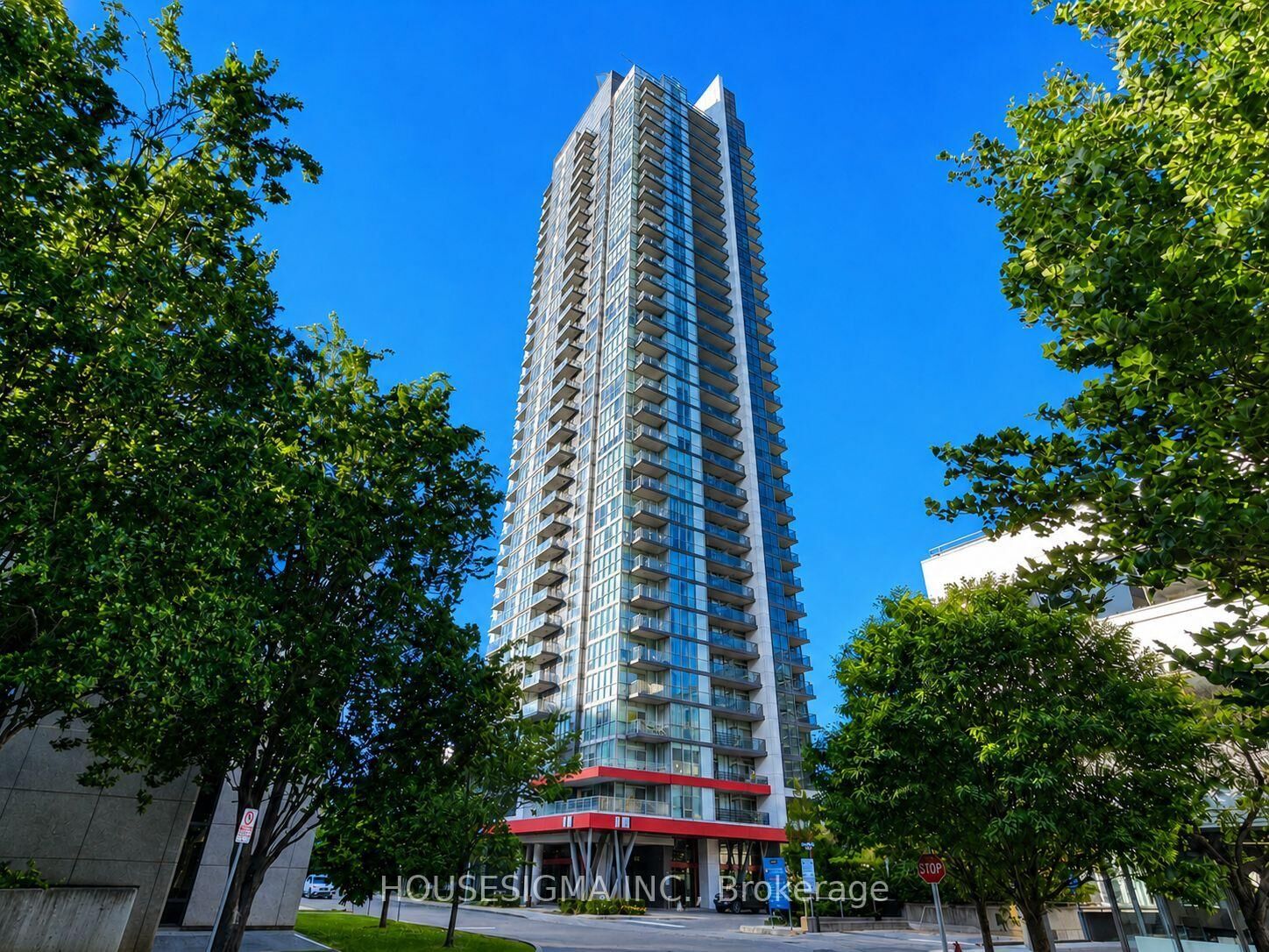Property Photo:  88 Sheppard Avenue E 1403  ON M2N 0G9 