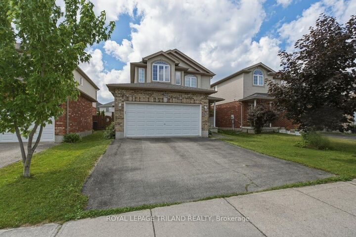 Property Photo: 713 Thistlewood Drive ON N5X 0A7