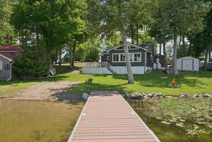 213 Rollies Point Road — photo 1