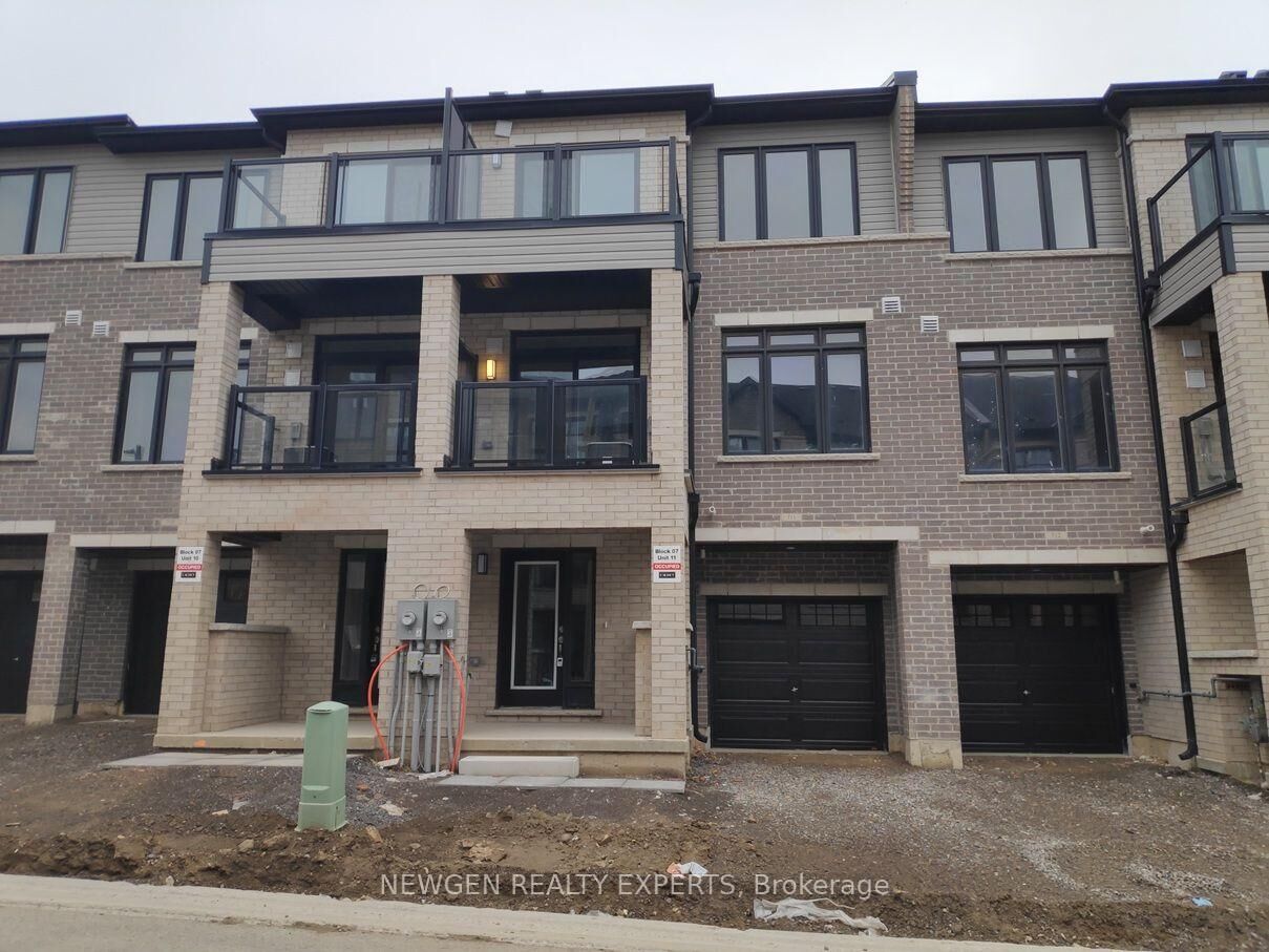 Property Photo: 585 Colborne Street E 711 ON N3S 0K4