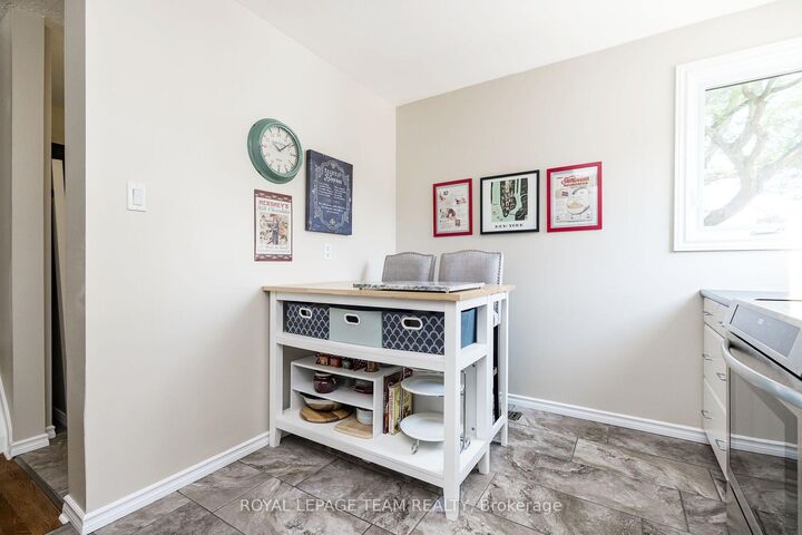 Property Photo: 126 McClintock Way ON K2L 2A4