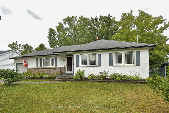 Photo de la propriété:  375 Parkhurst Crescent  ON L3V 4H7 