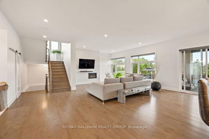 Property Photo: 1575 Rangeland Avenue ON K4P 0E1
