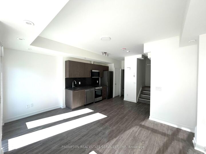 Property Photo:  871 Sheppard Avenue W 41  ON M3H 0E8 