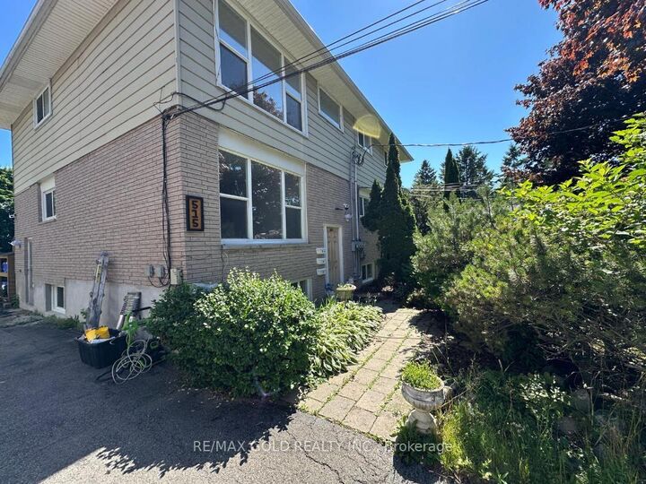 Property Photo:  515 Stone Street 3 Units  ON L1J 1A4 
