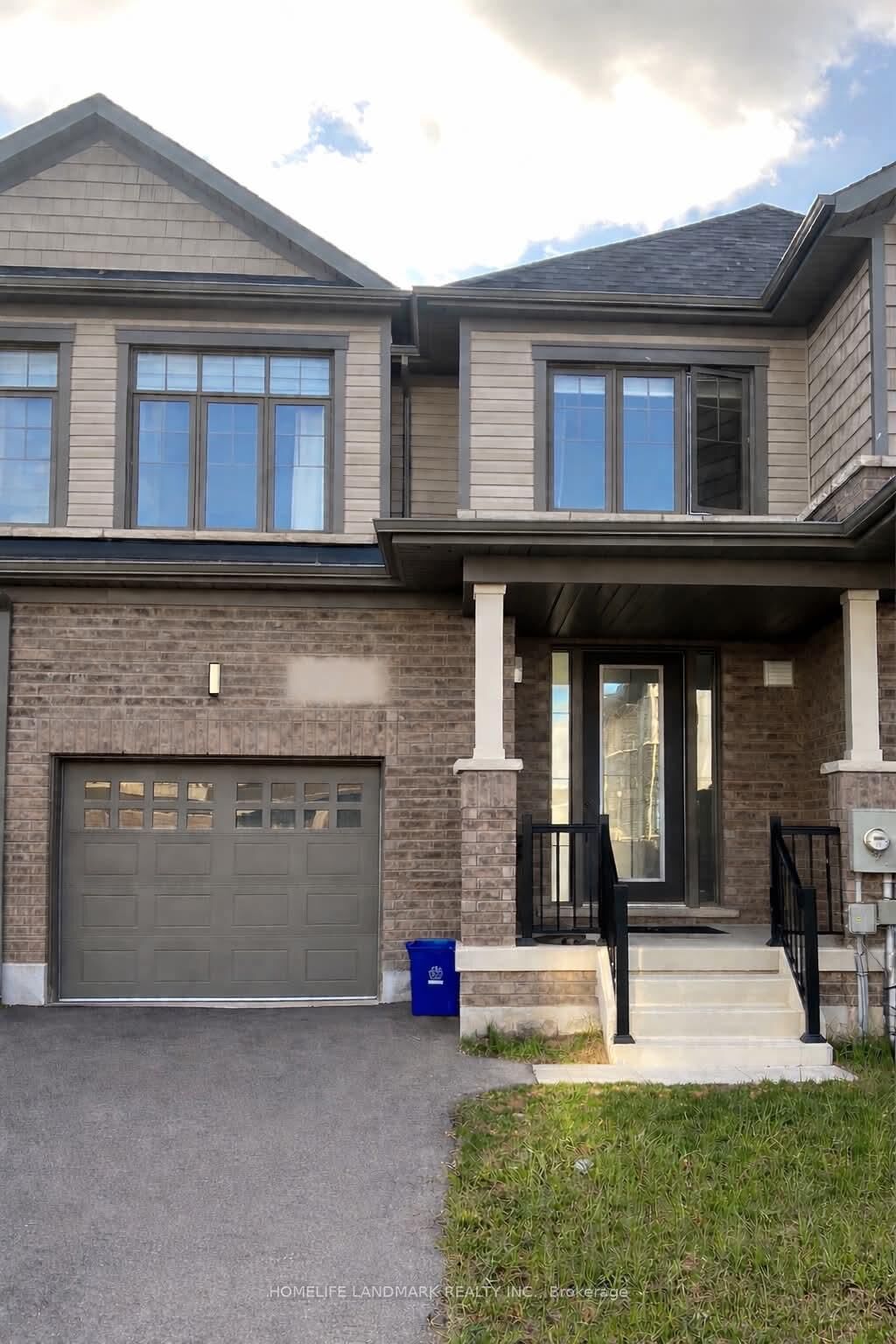 Property Photo:  88 Freedom Crescent  ON L0R 1W0 