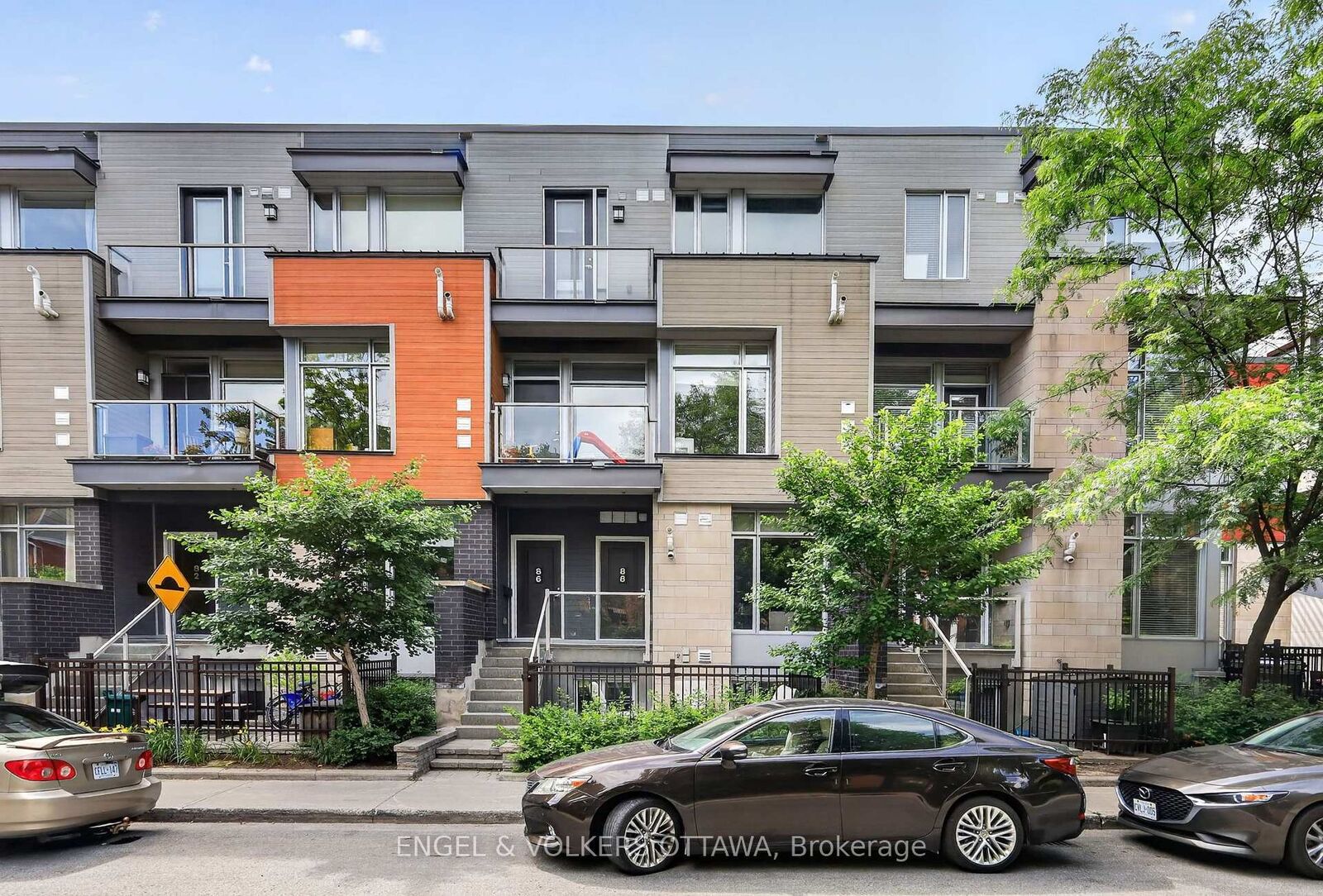 Property Photo:  88 Holmwood Avenue  ON K1S 2P1 