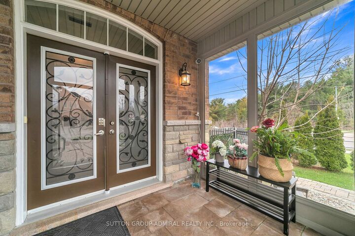 7 Gamble Glen Crescent — photo 1