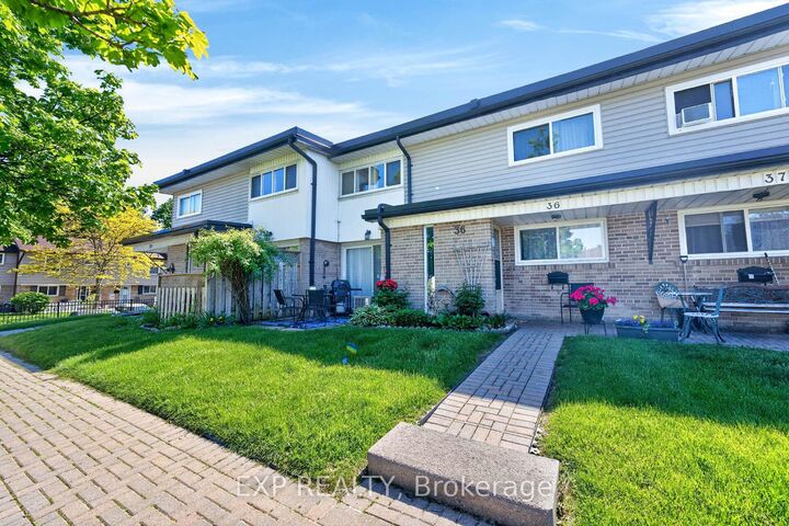 Property Photo: 925 Bayly Street 36 ON L1W 1L4