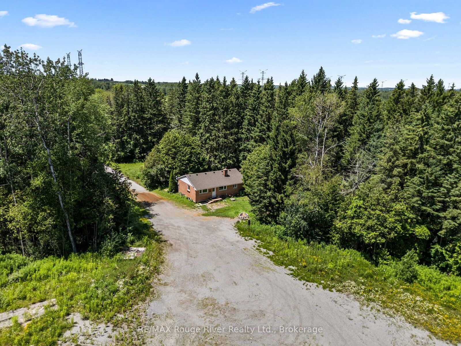 Property Photo: 3403 Holt Road ON L1C 6H3