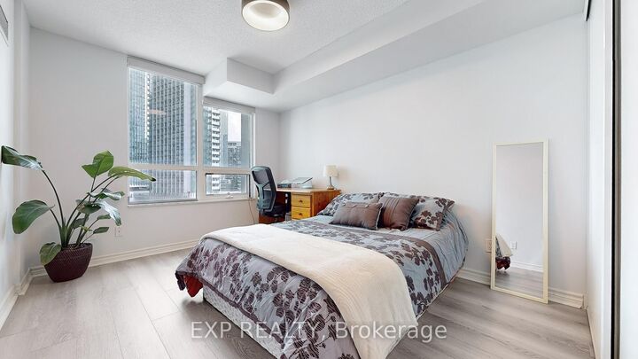 Property Photo: 25 Lower Simcoe Street 1106 ON M5J 3A1