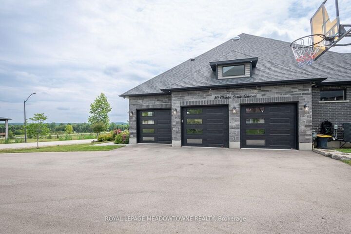 Property Photo: 30 Charles Currie Crescent ON N1H 0B7