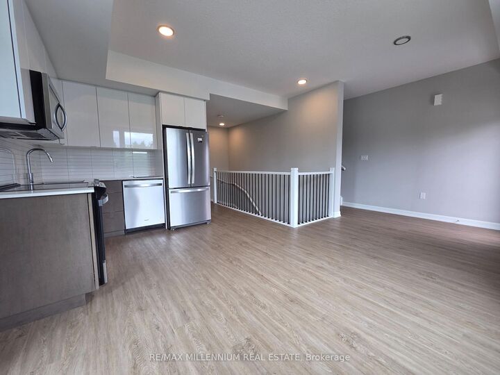 Property Photo:  708 Woolwich Street 103  ON N1H 3Z1 