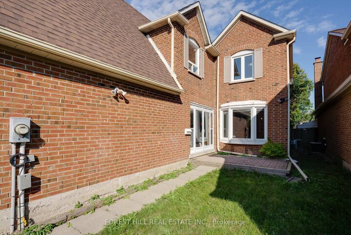 Property Photo: 300 Conley Street ON L4J 2Z6