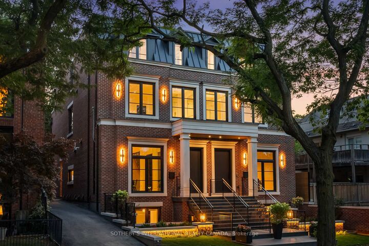 Property Photo:  734 Avenue Road  ON M5P 2K1 