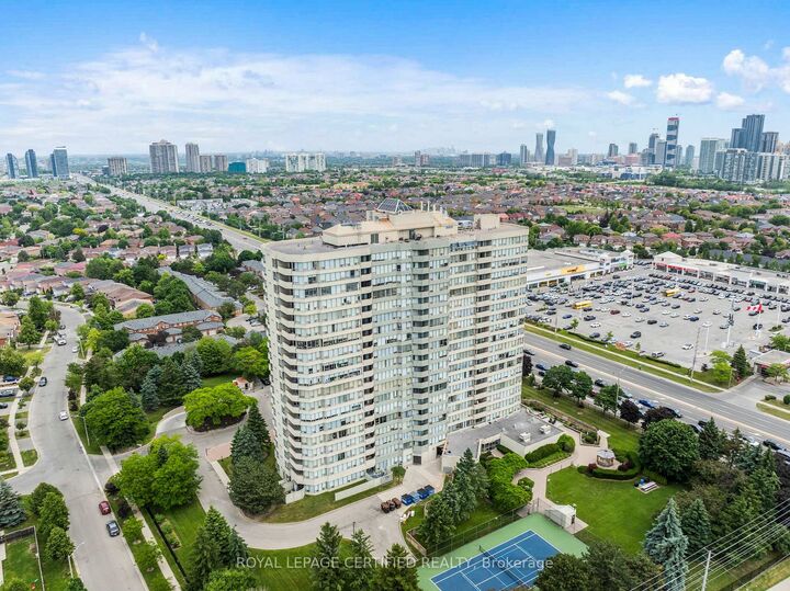 Property Photo: 700 Constellation Drive 210 ON L5R 3G8