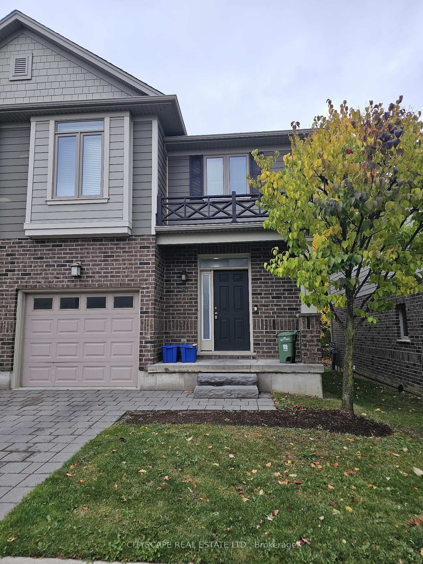 Property Photo:  112 North Centre Road 50  ON N5X 0G9 