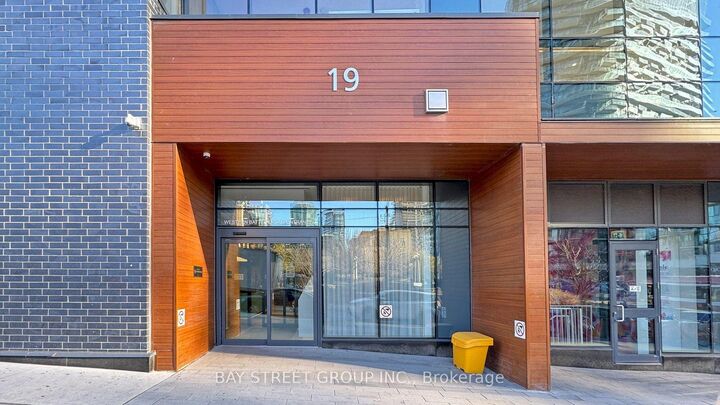 Property Photo: 19 Western Battery Road 2811 ON M6K 0E3