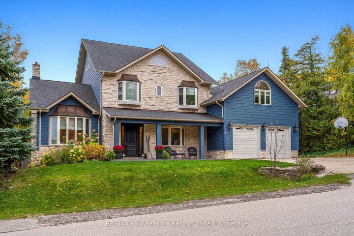 Property Photo:  149 Aspen Way  ON L9Y 0S7 