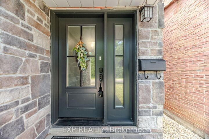 Property Photo: 14 Royal Palm Drive ON L6Z 1P5