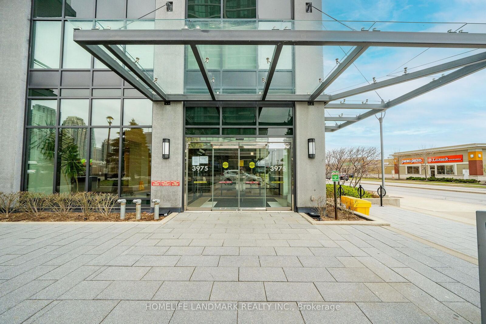 Property Photo:  3975 Grand Park Avenue 3006  ON L5B 0K4 