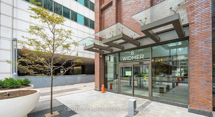 Property Photo:  8 Widmer Street 1712  ON M5V 0W6 