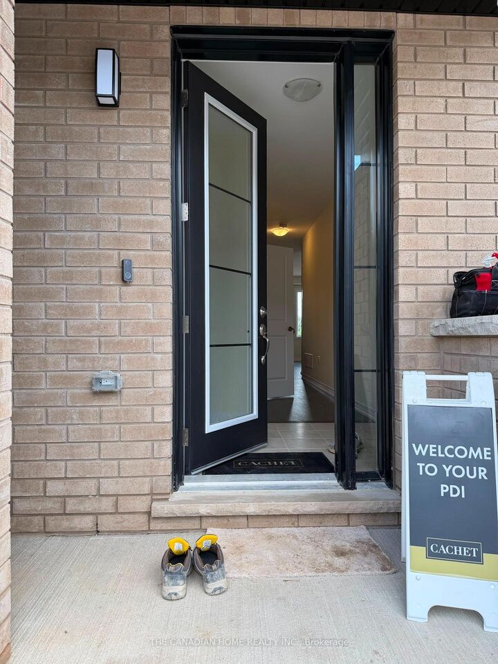 Property Photo:  463 Jack Wilford Way  ON N4S 7V6 