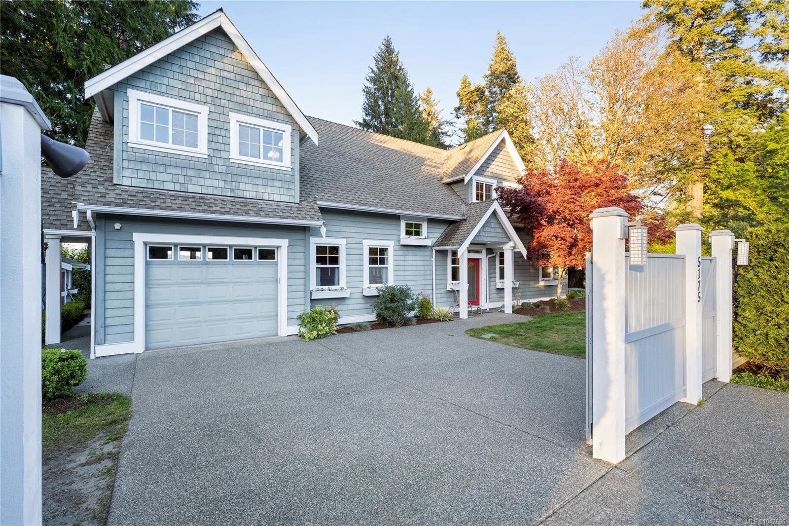 Property Photo:  5175 Gainsberg Rd  BC V0R 1G0 