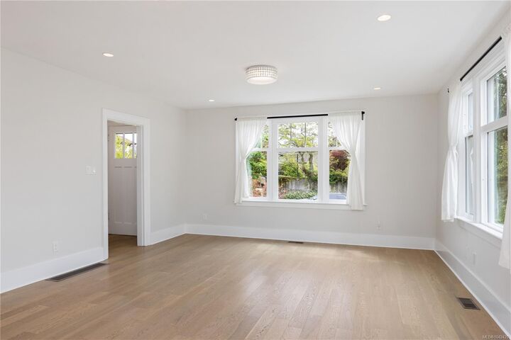 Property Photo: 2052 Carrick St BC V8R 2M6