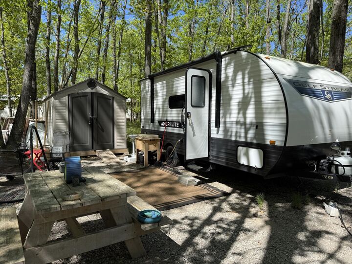 Property Photo: 2431 Bennett Road MI 49721