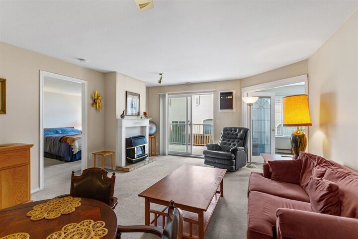 Property Photo: 45660 Knight Road 103 BC V2R 2X4