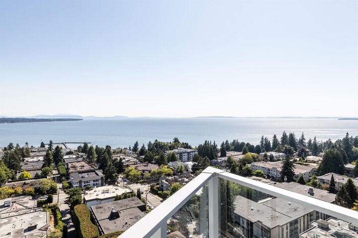 Property Photo: 1475 Foster Street 1606 BC V4B 0C9