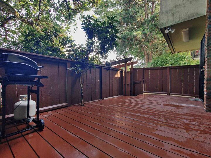 Property Photo:  1420 E 7th Avenue 108  BC V5N 1R8 
