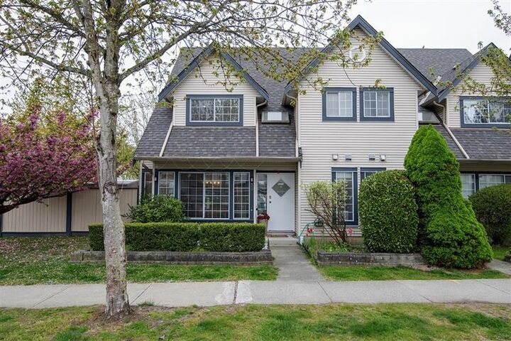 11536 236 Street 30 — photo 1