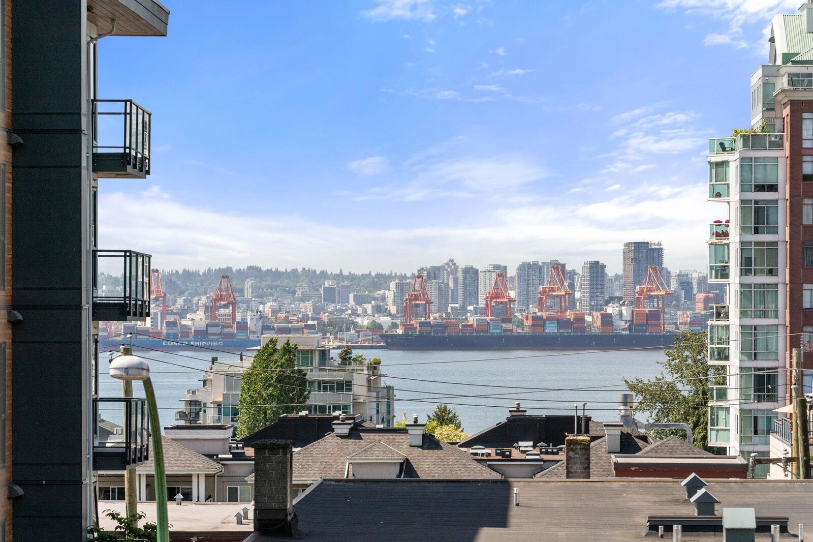 Property Photo: 140 E 4th Street 302 BC V7L 4R1