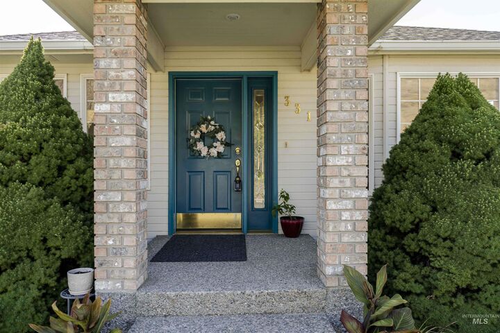 Property Photo:  331 Reservoir Dr  ID 83501 