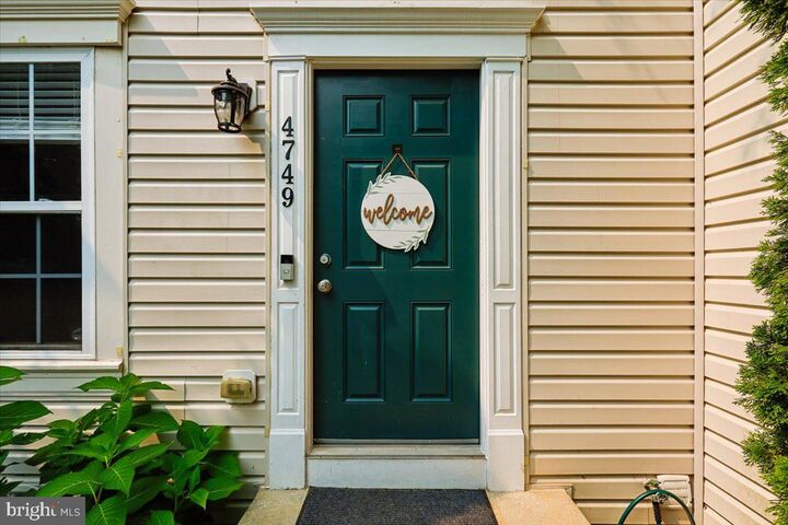 Property Photo: 4749 Coralberry Court MD 21001