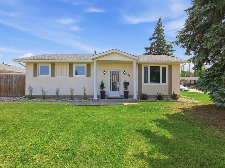 Property Photo:  106 Thunder Bay  MB R2M 4S3 