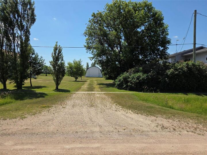 Property Photo:  47094 Pr210 Highway  MB R0A 0Z0 