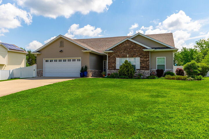 Property Photo:  7012 Greenwood Hills  MO 65251 