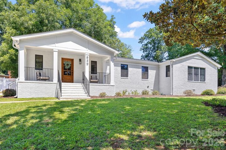 Property Photo:  839 Montford Drive  NC 28209 