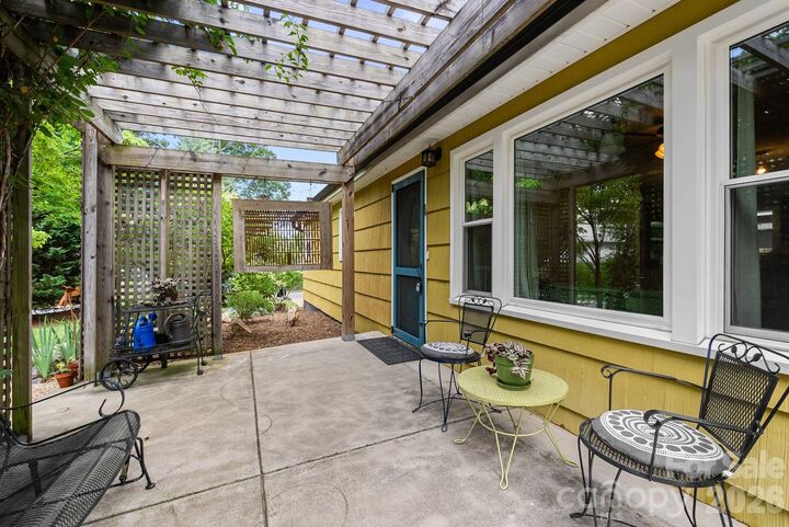 Property Photo:  321 Sulphur Springs Road  NC 28806 