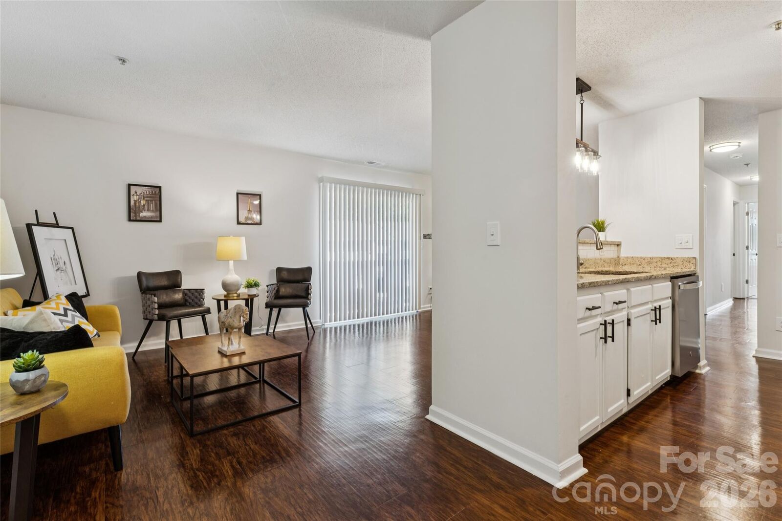 Property Photo: 1620 Arlyn Circle L NC 28213