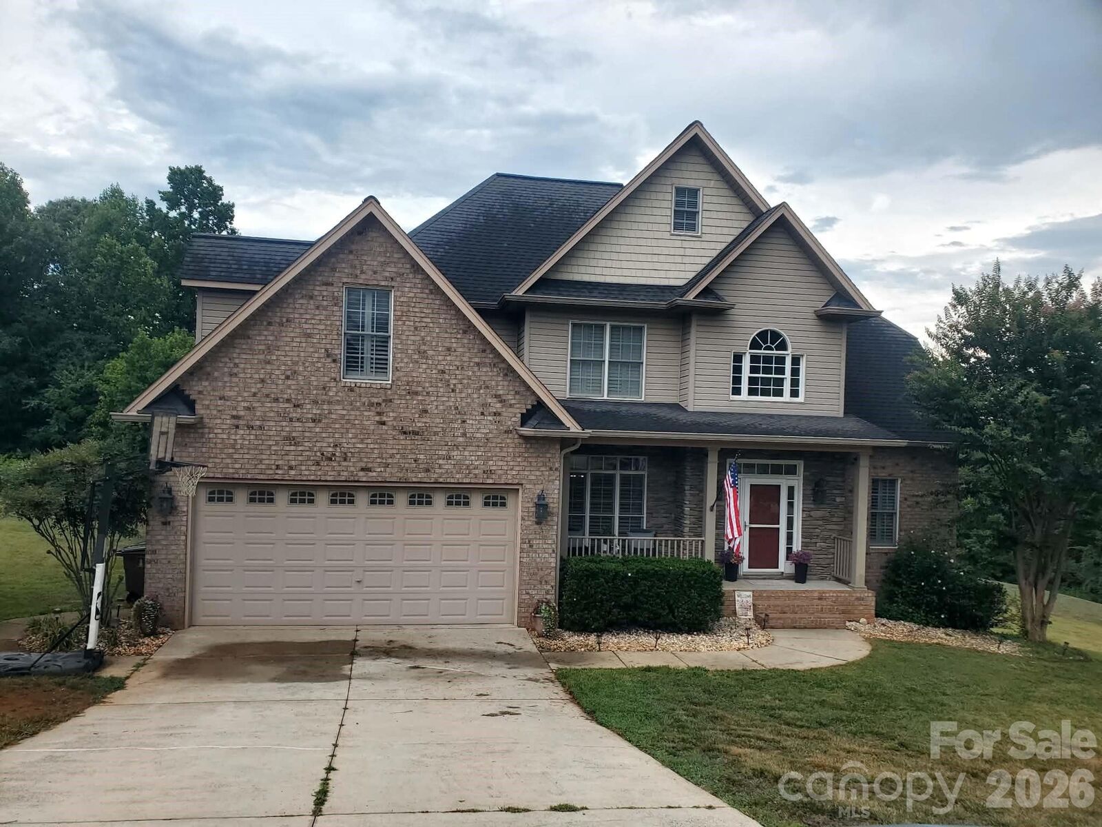 Property Photo:  2637 Pamlico Drive  NC 28152 